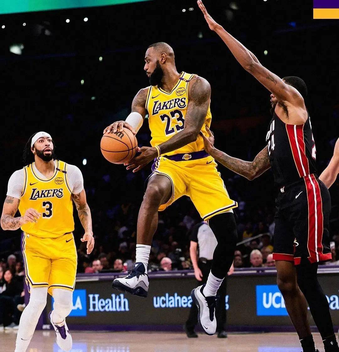 九游app-浓眉哥意外战胜中国队，出色防守引爆全场！-九游app